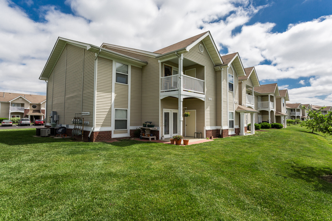Settlers Run Apartments Danville, IN Home
